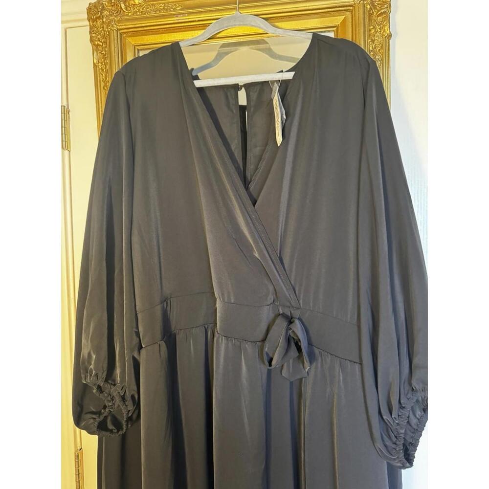 Torrid Black Dress Faux Wrap Side Tie Tea Length  V Neck  Size 28 Billow Sleeve